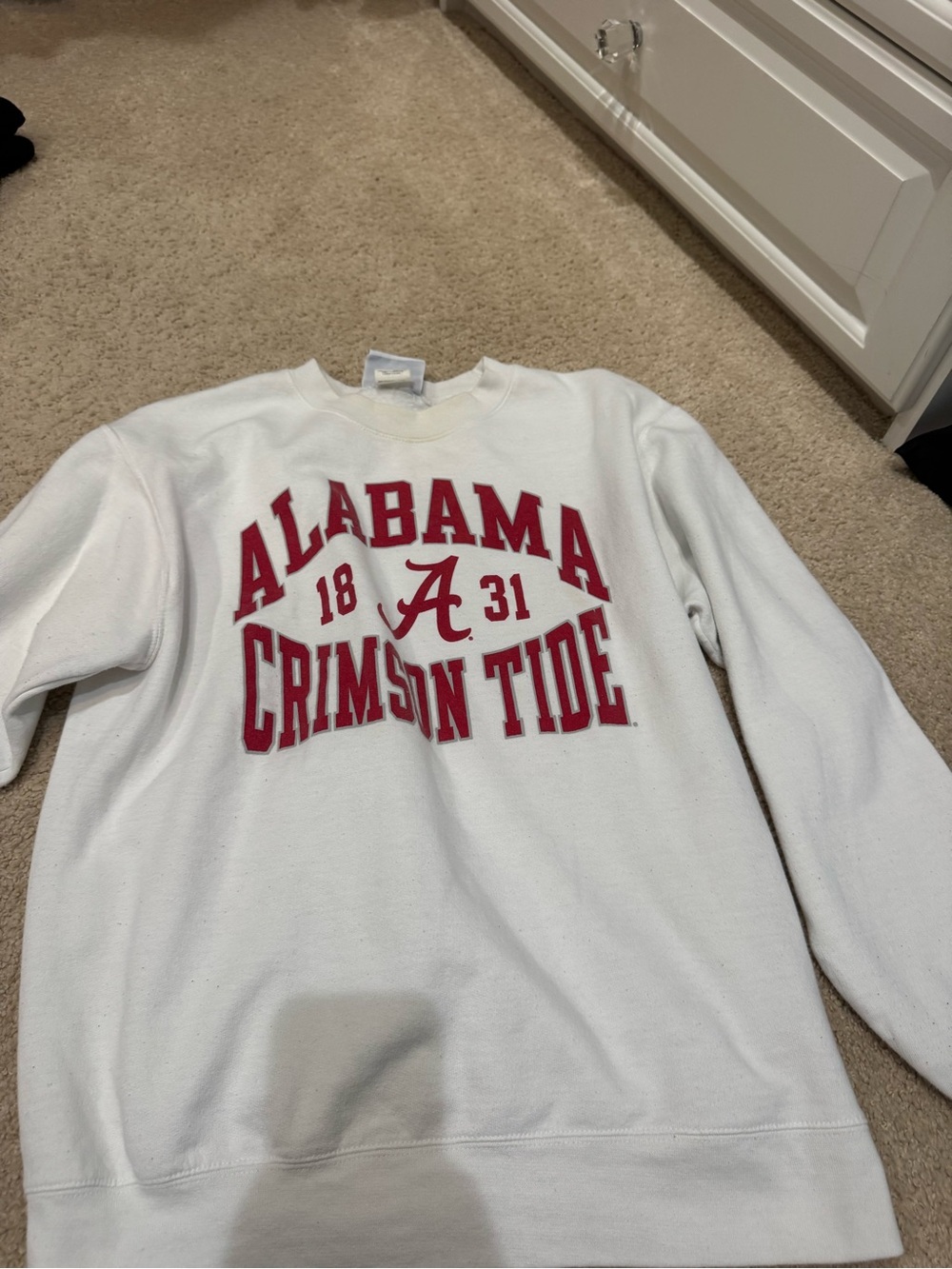 Champion White Crewneck Sweatshirt with Crimson Alabama Graphic